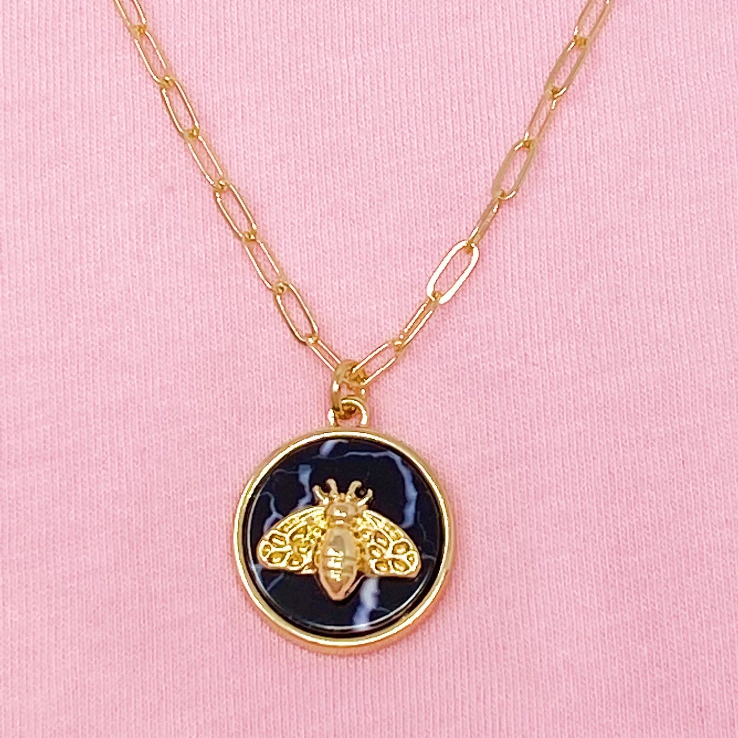 Bee On The Jewel Necklace WEM Support (www.WEM.support)