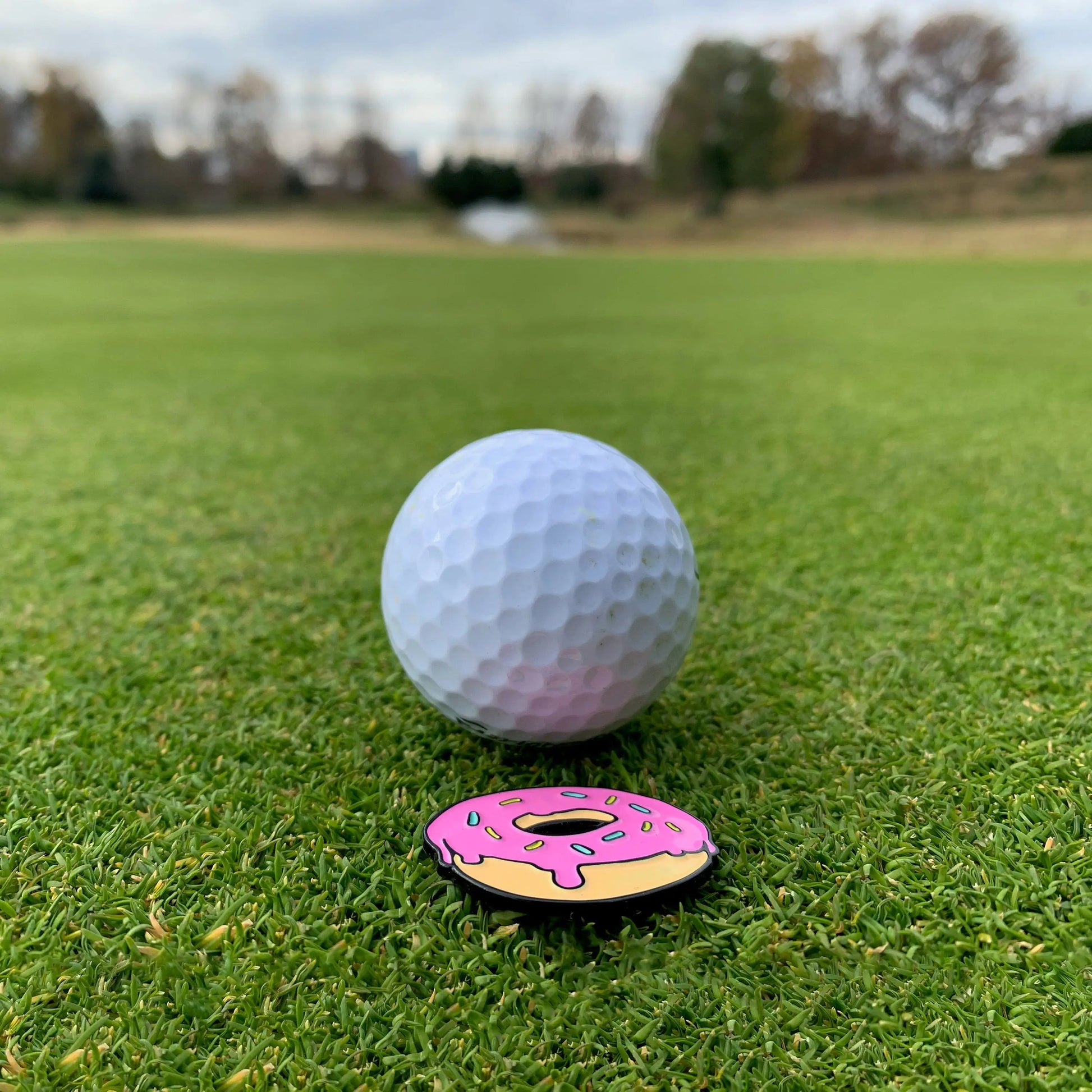 One Exposure Golf Ball Marker WEM Support (www.WEM.support)