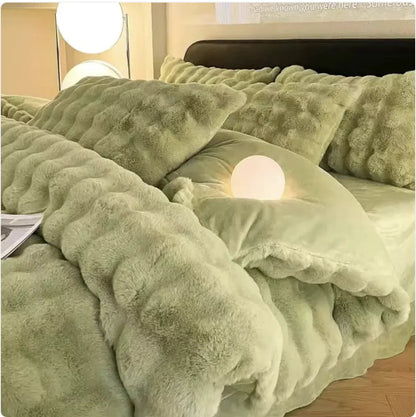 Plush Thermal Coral Fleece 4-Piece Bedding Set WEM Support (www.WEM.support)