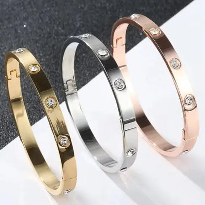 Crystal Bracelet WEM Support (www.WEM.support)