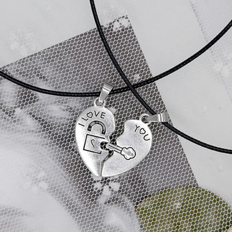 Couple Necklace In Silver WEM Support (www.WEM.support)