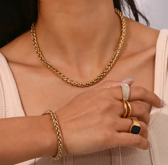 Colar de Aço Inoxidável Gold Luxe HejK.com