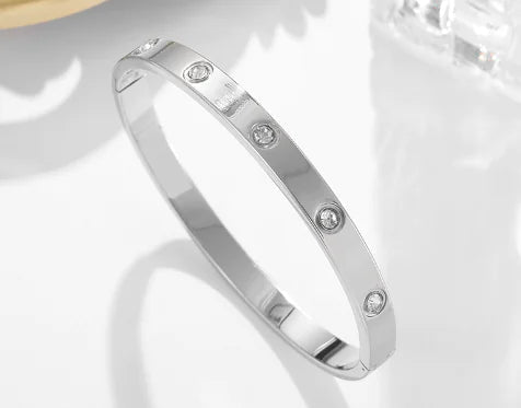 Silver Love Bracelet WEM Support (www.WEM.support)