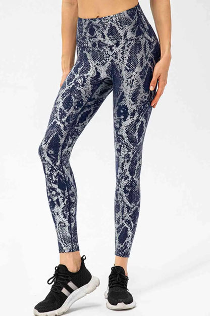 Animal Print Active Pants WEM Support (www.WEM.support)