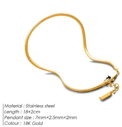 A white gold colored stainless steel octagonal snake bone bracelet with a length of 20 cm, displayed on a white background.