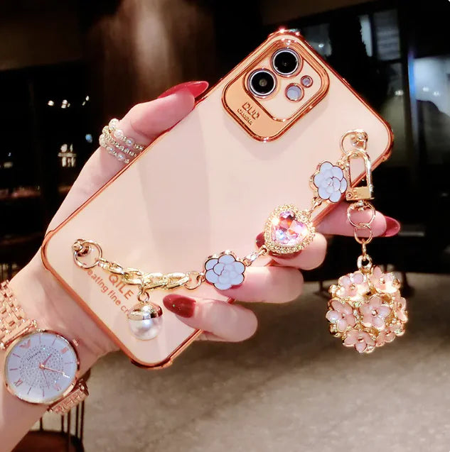 Four Leaf Grass Chain Mobile Phone Case WEM Support (www.WEM.support)