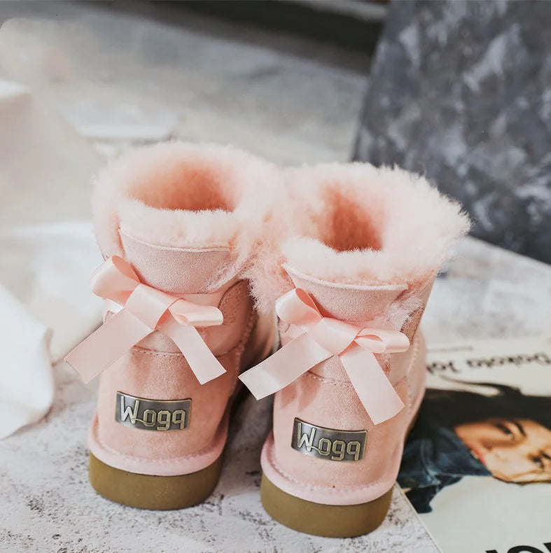 Sheepskin and wool all-in-one snow boots WEM Support (www.WEM.support)