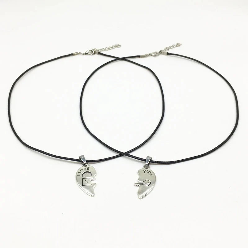 Couple Necklace In Silver WEM Support (www.WEM.support)