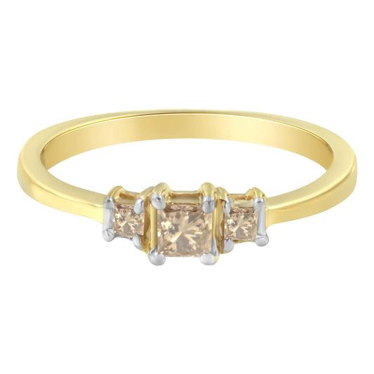 Bague Bande à 3 Pierres en Or Jaune 10K avec Diamants Princesse 1/4 carat (couleur L-M, clarté I1-I2) WEM Support (www.WEM.support)