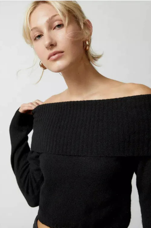 Elegant Off-Shoulder Lapel Top WEM Support (www.WEM.support)