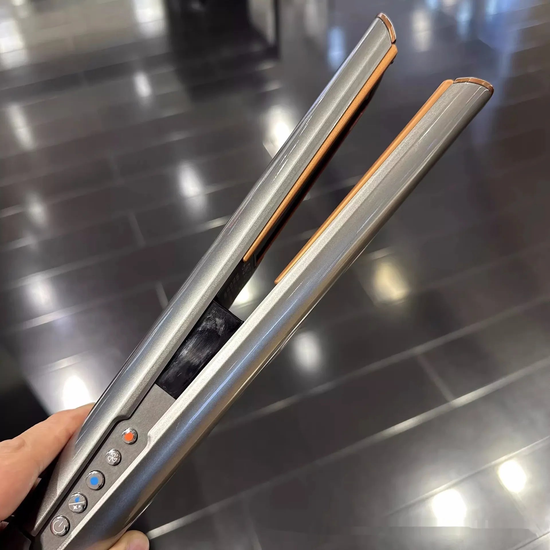 Wet & Dry Straight Comb Hair Curler - HejK.com Marketplace LLC