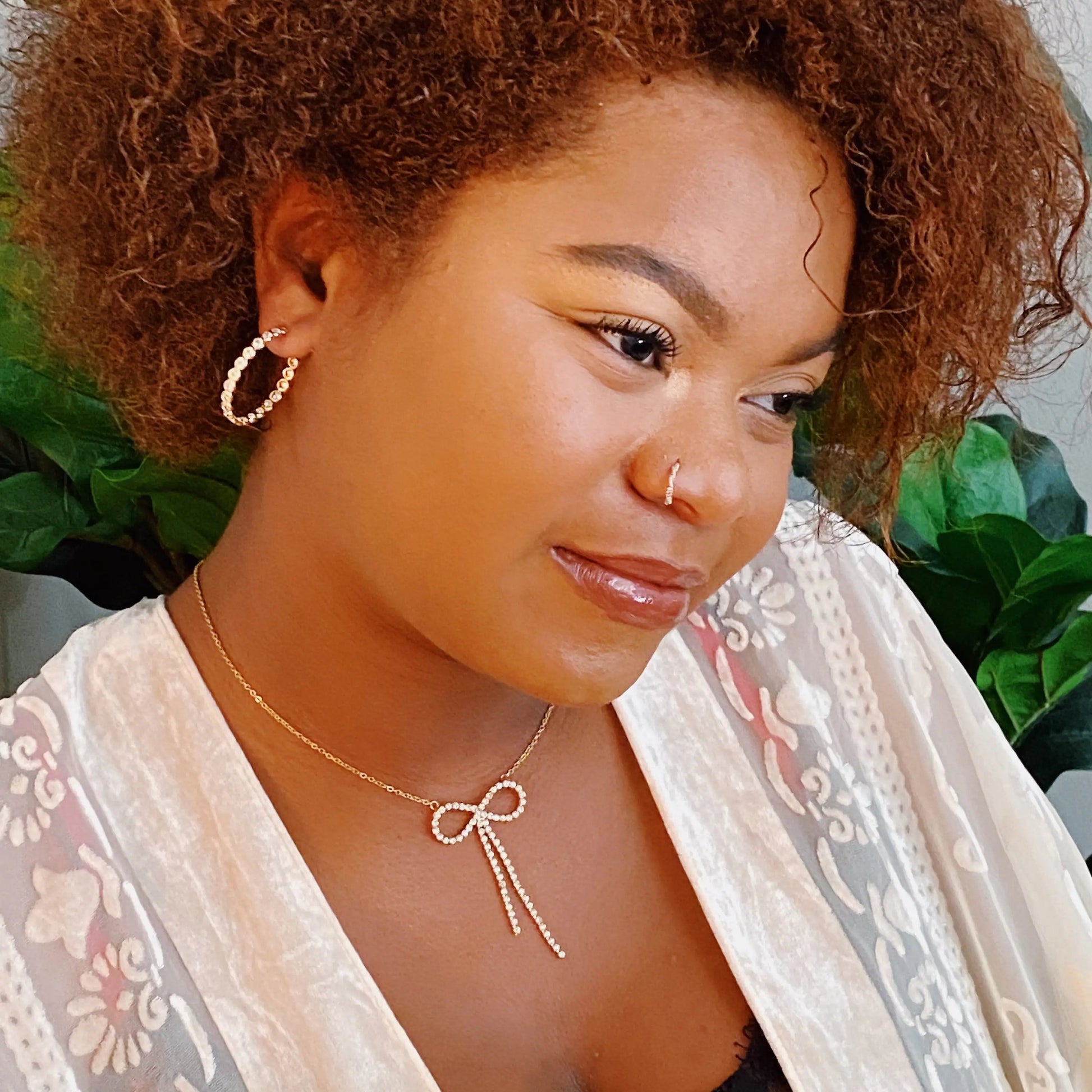 Adorable Shine Bow Necklace WEM Support (www.WEM.support)