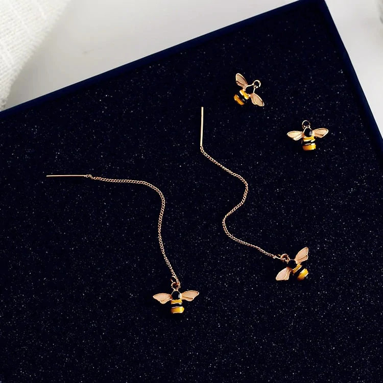 Dainty Bee Stud earrings WEM Support (www.WEM.support)