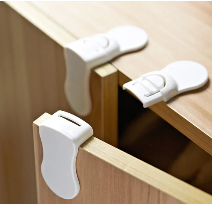 Children's Multi-function Anti-pinch Hand Refrigerator Right-angle Cabinet Door Lock WEM Support (www.WEM.support)