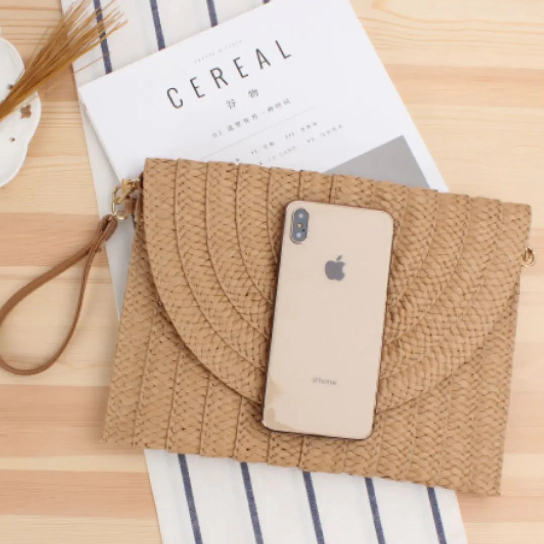 Ari Handwoven Straw Clutch WEM Support (www.WEM.support)