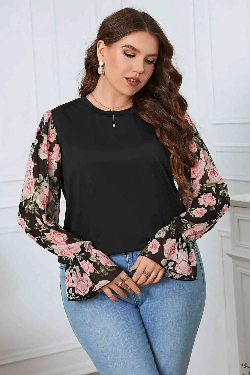 Plus Size Floral Flounce Sleeve Blouse- WEM Support (www.WEM.support)