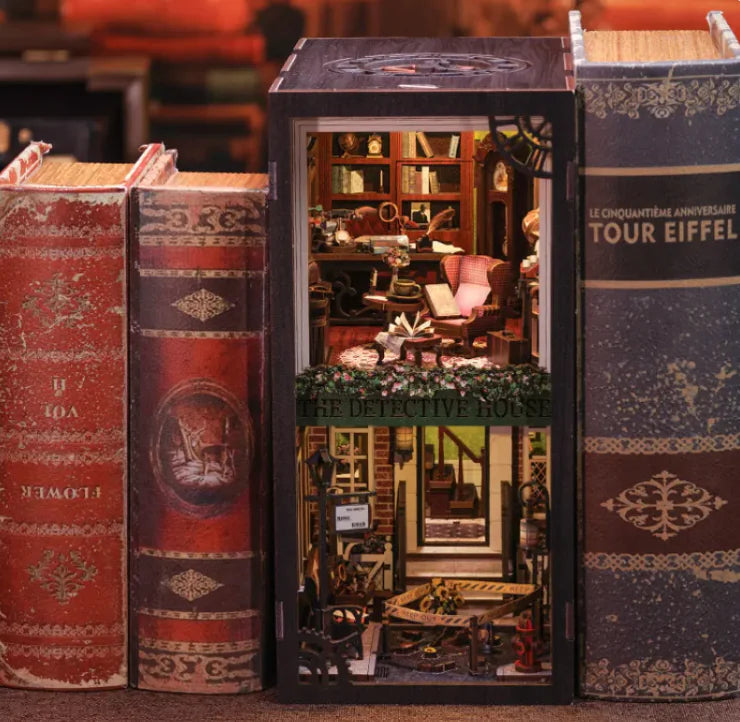 Detective's Chronicles DIY Book WEM Support (www.WEM.support)