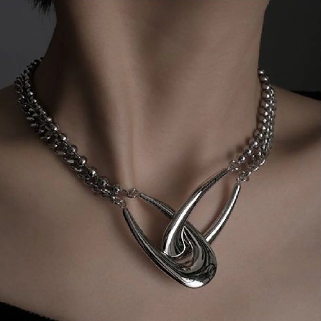 Double Ring Interlocking Necklace WEM Support (www.WEM.support)