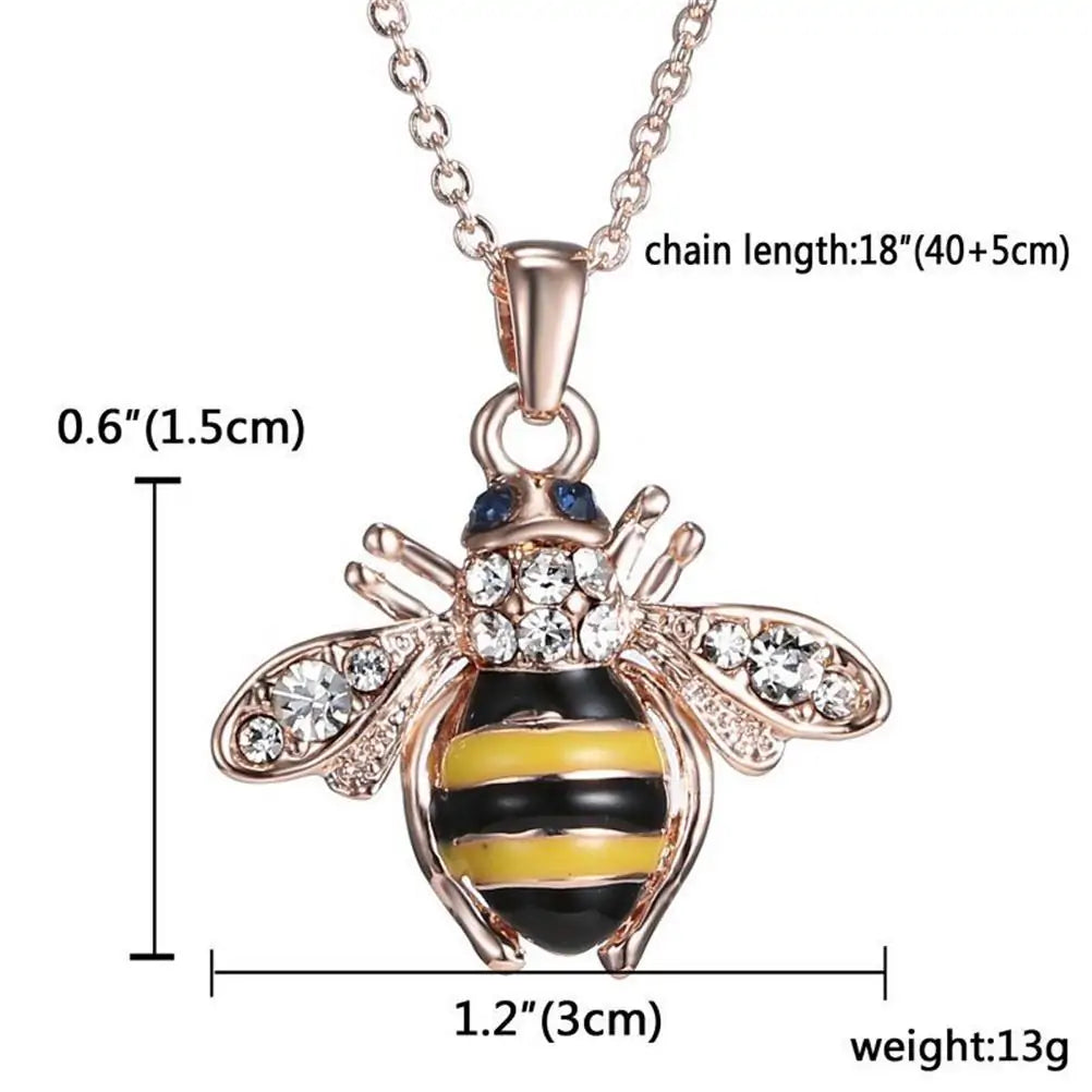 Bee Pendant With Feature Wings And Chain WEM Support (www.WEM.support)
