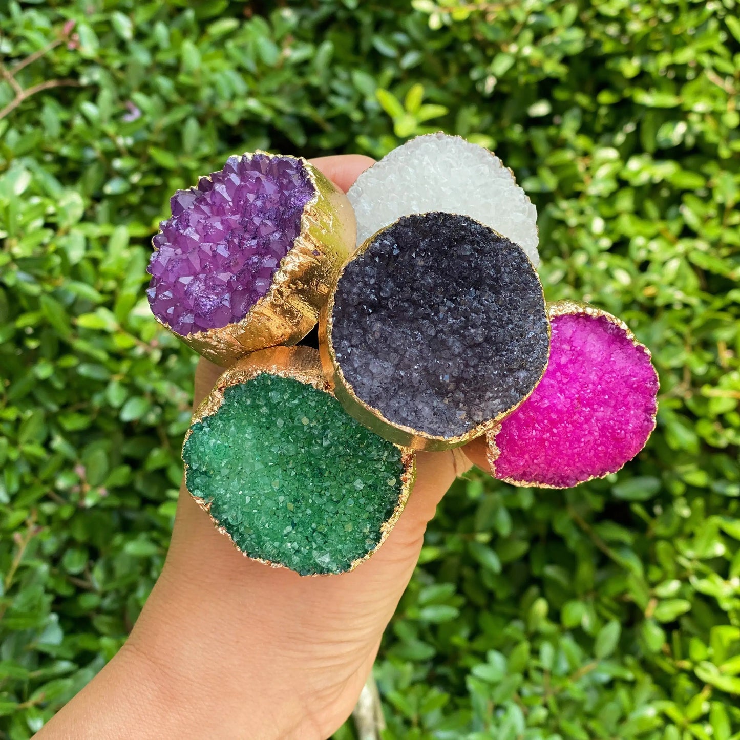 Crystal Mine Natural Stone Wine Stopper WEM Support (www.WEM.support)