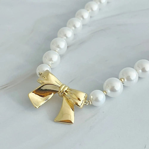 Bow And Pearls Necklace WEM Support (www.WEM.support)